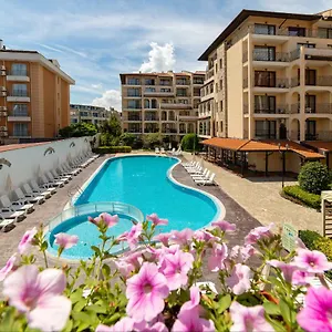 2* Aparthotel Rose Village